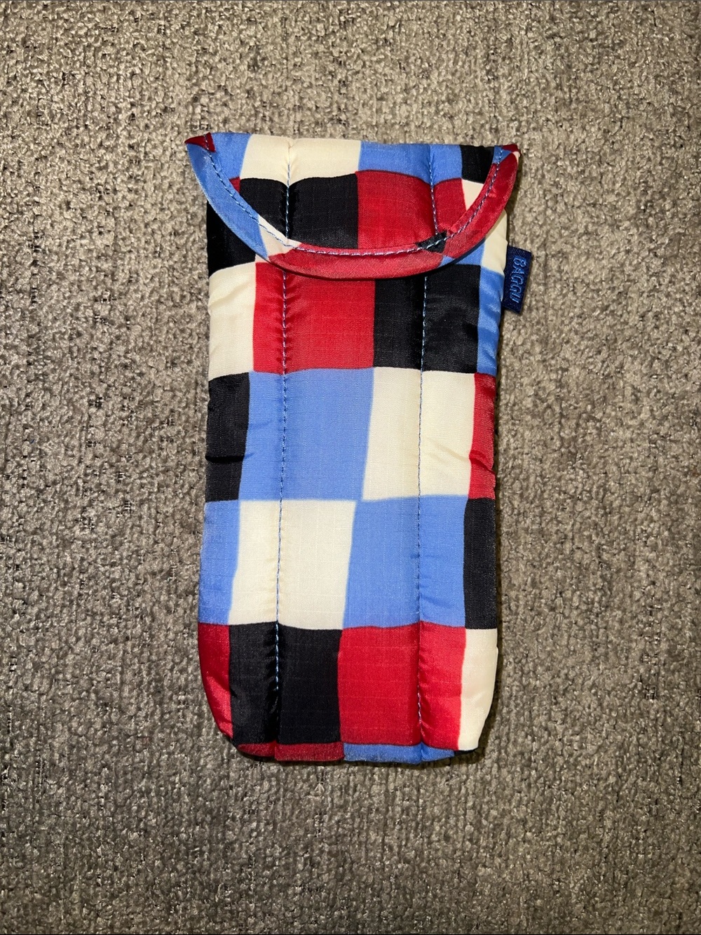 Baggu Puffy Glasses Sleeve in Painted Check
